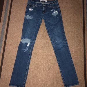 Abercrombie & Fitch distressed straight leg jeans